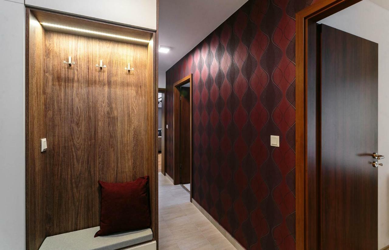 Doczy Private Apartment Debrecen Luaran gambar