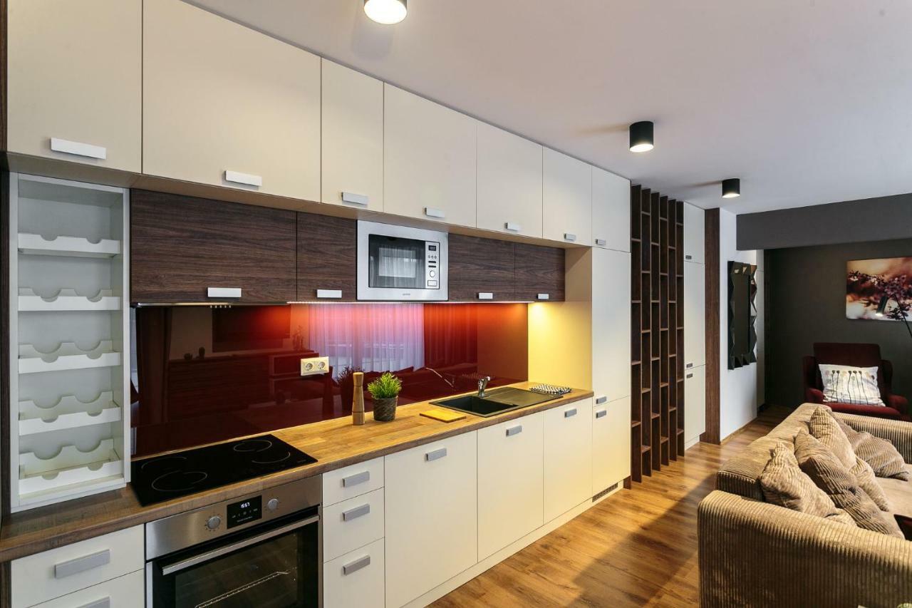 Doczy Private Apartment Debrecen Luaran gambar