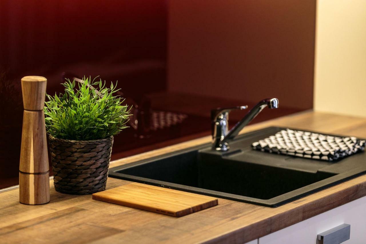 Doczy Private Apartment Debrecen Luaran gambar